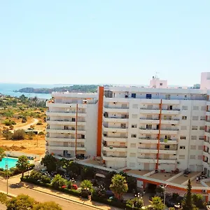 terrace-apartment-in-praia-da-rocha.hotelaalgarve.com/